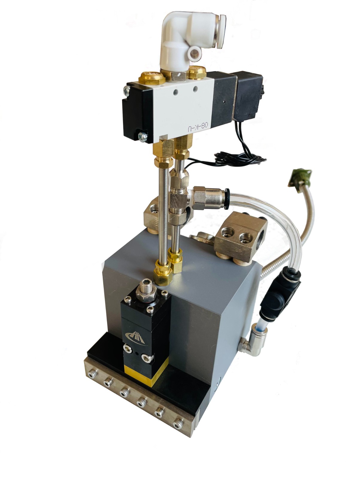 1764575493368265.jpg 1764575493368265.jpg